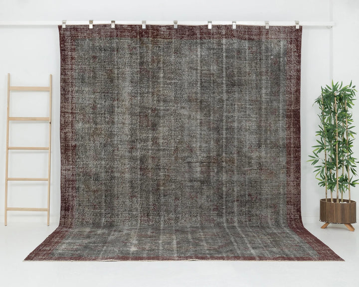 Gray Turkish Oushak Rug 7' 11" x 11' Hand-Knotted | No. VR23761