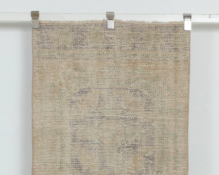 Beige Runner Rug 2' 6" x 11' 8" | No. VR23782