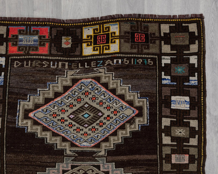 Brown Runner Rug 4' x 11' | No. VR23820