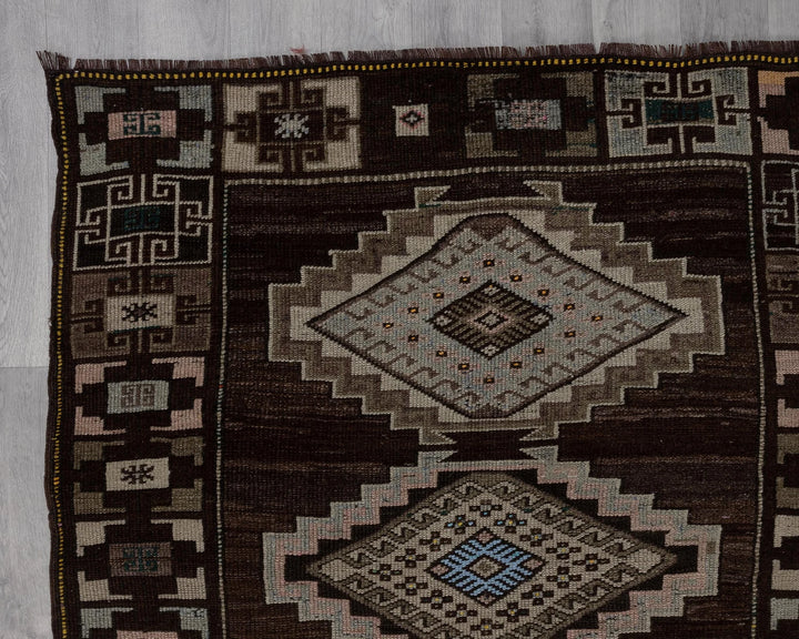 Brown Runner Rug 4' x 11' | No. VR23820