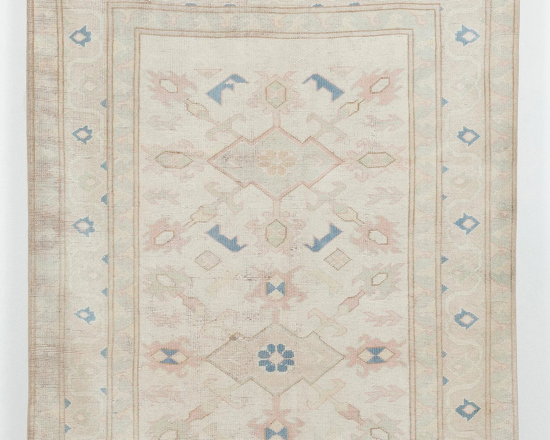 Beige Turkish Oushak Rug 8' 2" x 4' 9" Hand-Knotted | No. VR23822