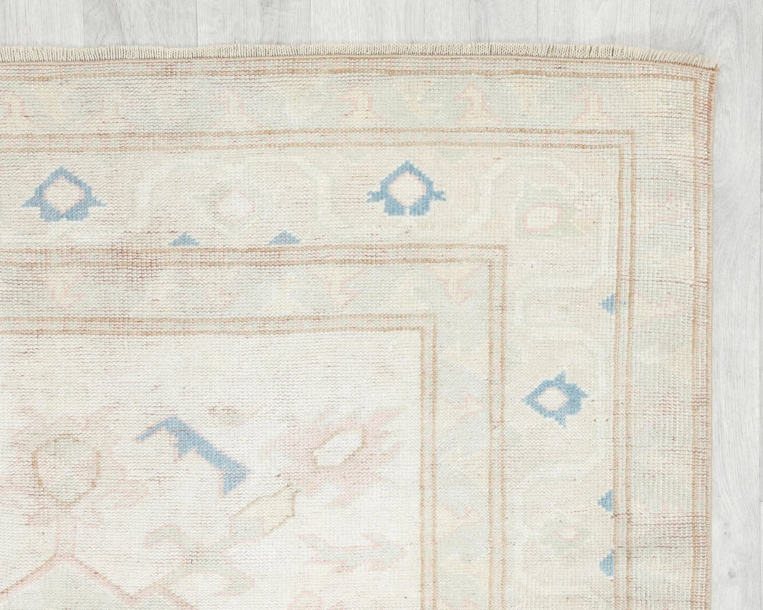 Beige Turkish Oushak Rug 8' 2" x 4' 9" Hand-Knotted | No. VR23822