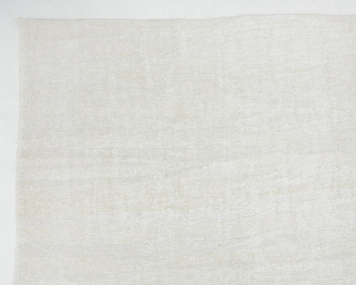 White Turkish Kilim Rug 9' 6" x 12' 1" Flat-Weave | No. VR23856
