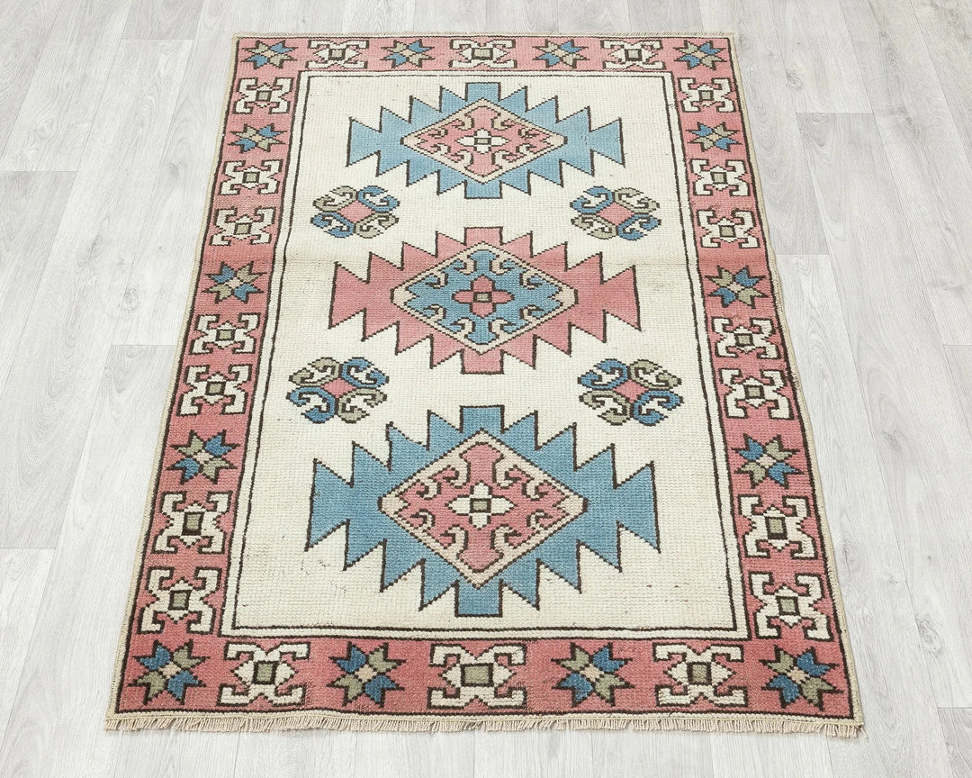 Multicolor Turkish Oushak Rug 4' x 2' 8" Hand-Knotted | No. VR24019