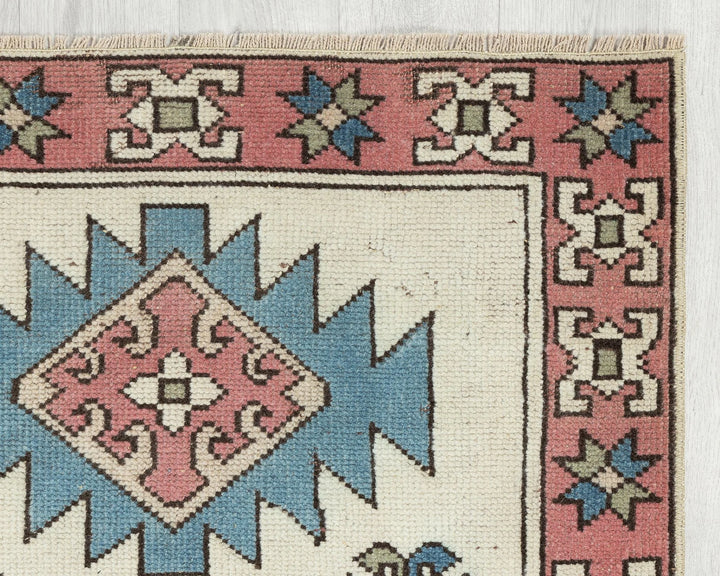 Multicolor Turkish Oushak Rug 4' x 2' 8" Hand-Knotted | No. VR24019