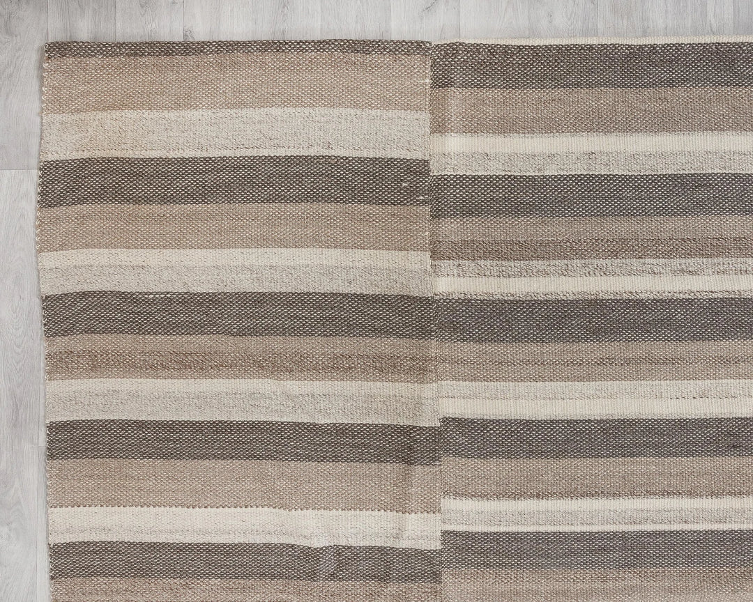 Neutral Kilim Rug 9' 2" x 13' 3" | No. VR24039