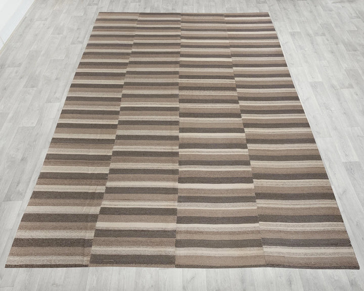 Neutral Kilim Rug 9' 2" x 13' 3" | No. VR24039