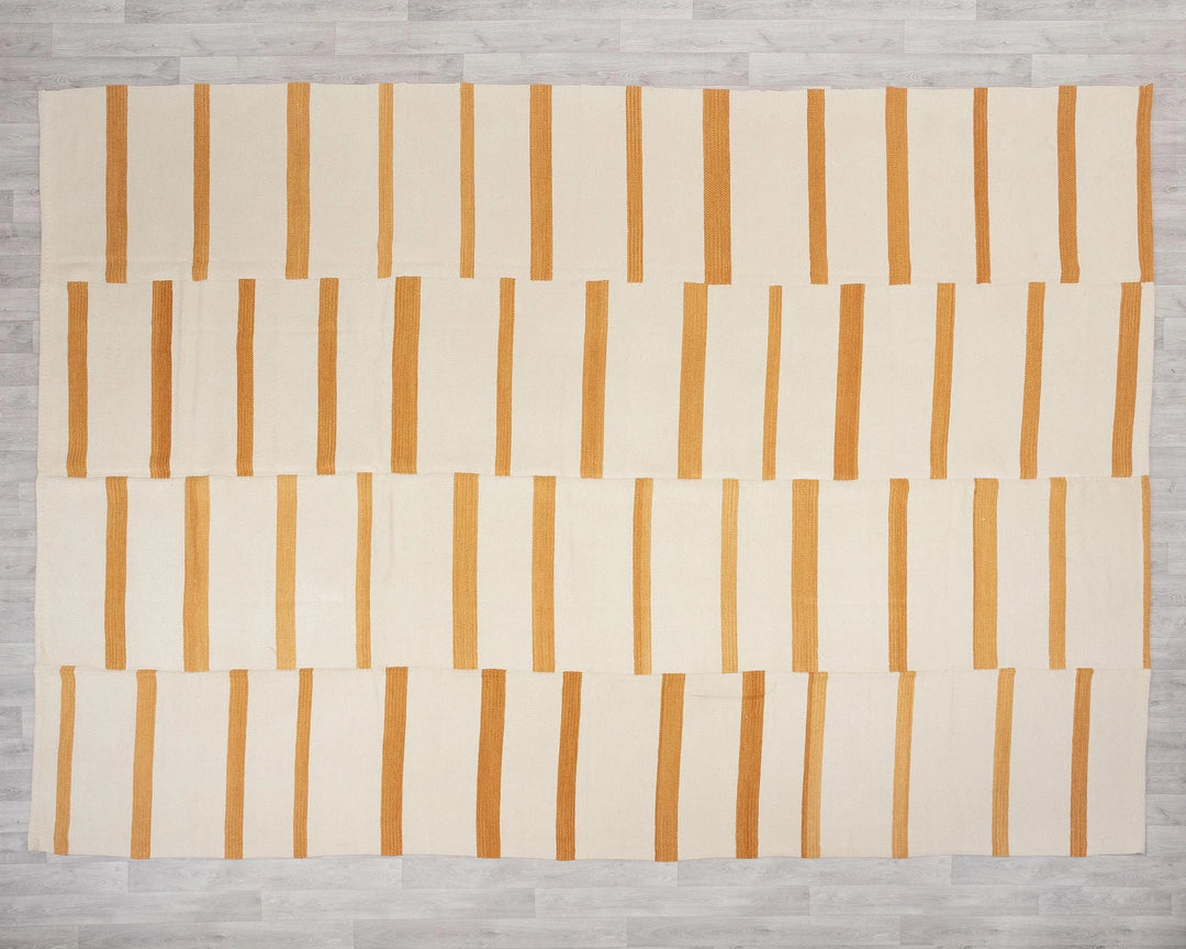 Beige Kilim Rug 9' 10" x 12' 11" | No. VR24069
