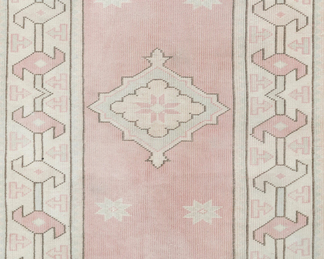 Beige Turkish Oushak Rug 2'7" x 6'2" Hand-Knotted | No. VR24132