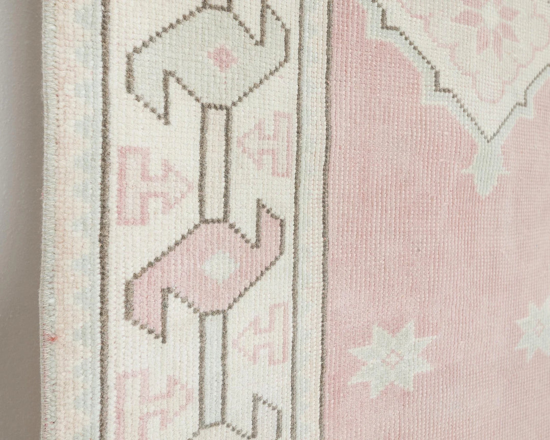 Beige Turkish Oushak Rug 2'7" x 6'2" Hand-Knotted | No. VR24132