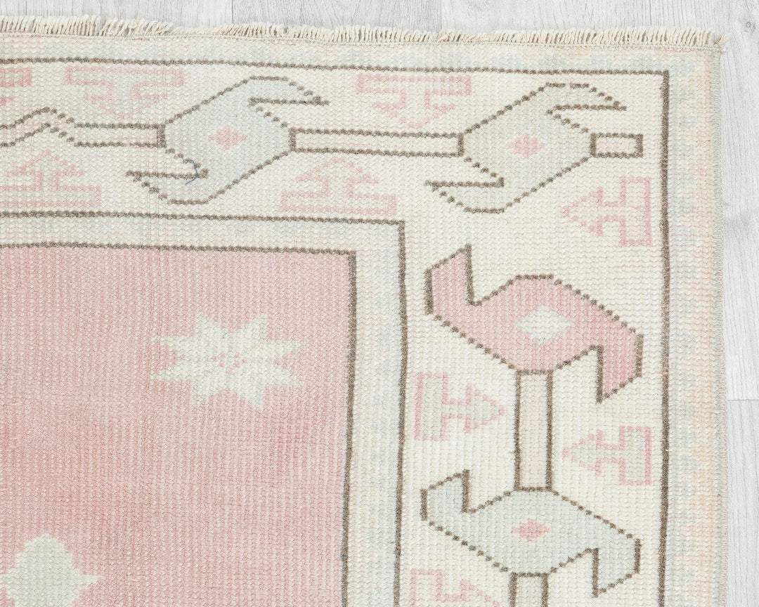 Beige Turkish Oushak Rug 2'7" x 6'2" Hand-Knotted | No. VR24132
