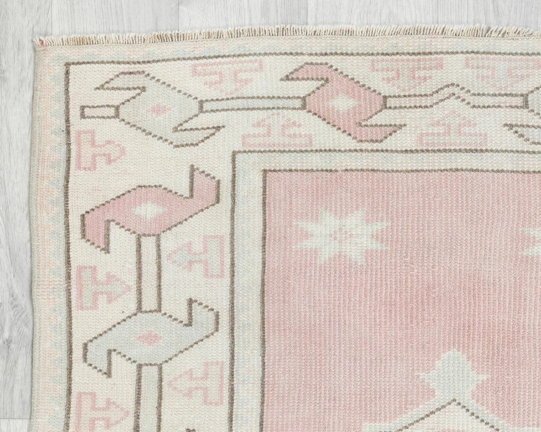 Beige Turkish Oushak Rug 2'7" x 6'2" Hand-Knotted | No. VR24132