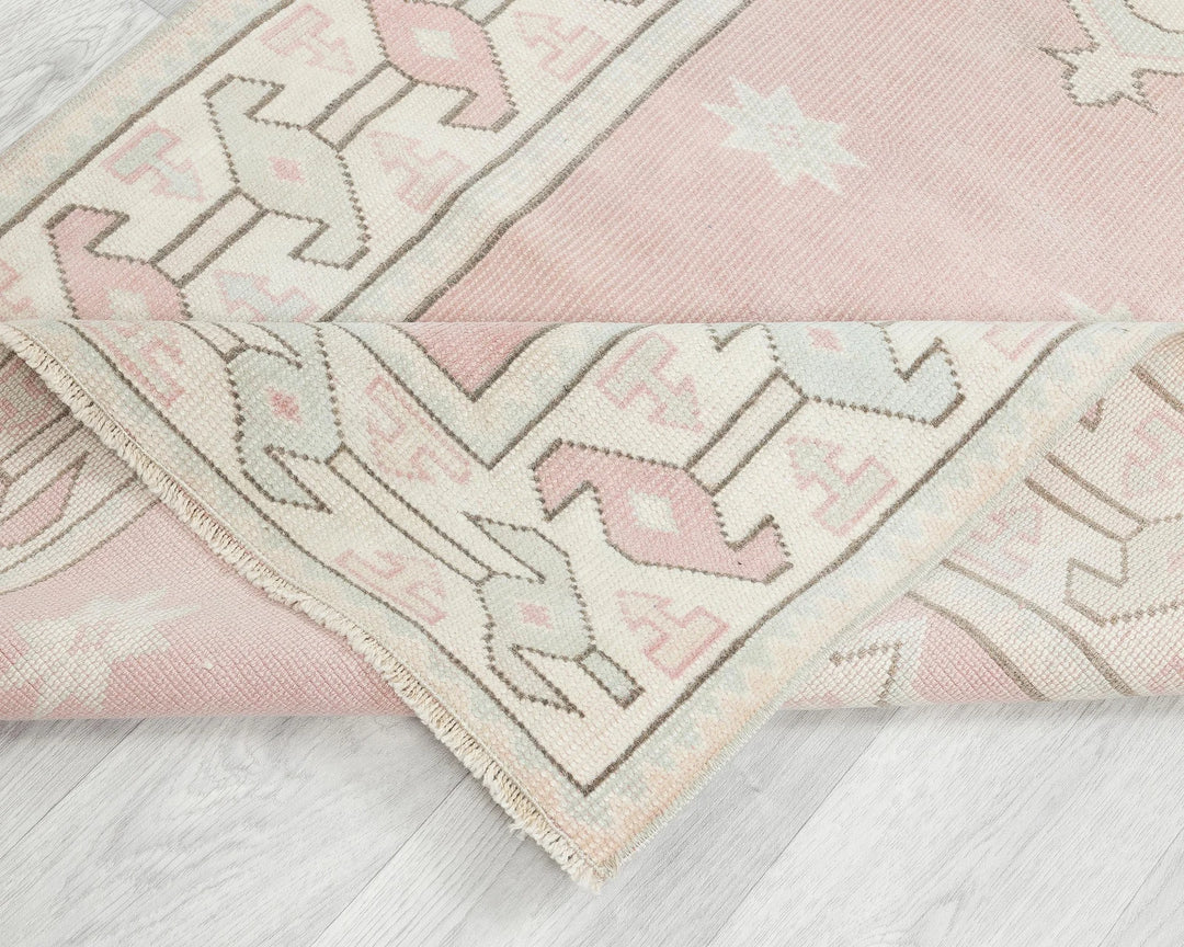 Beige Turkish Oushak Rug 2'7" x 6'2" Hand-Knotted | No. VR24132