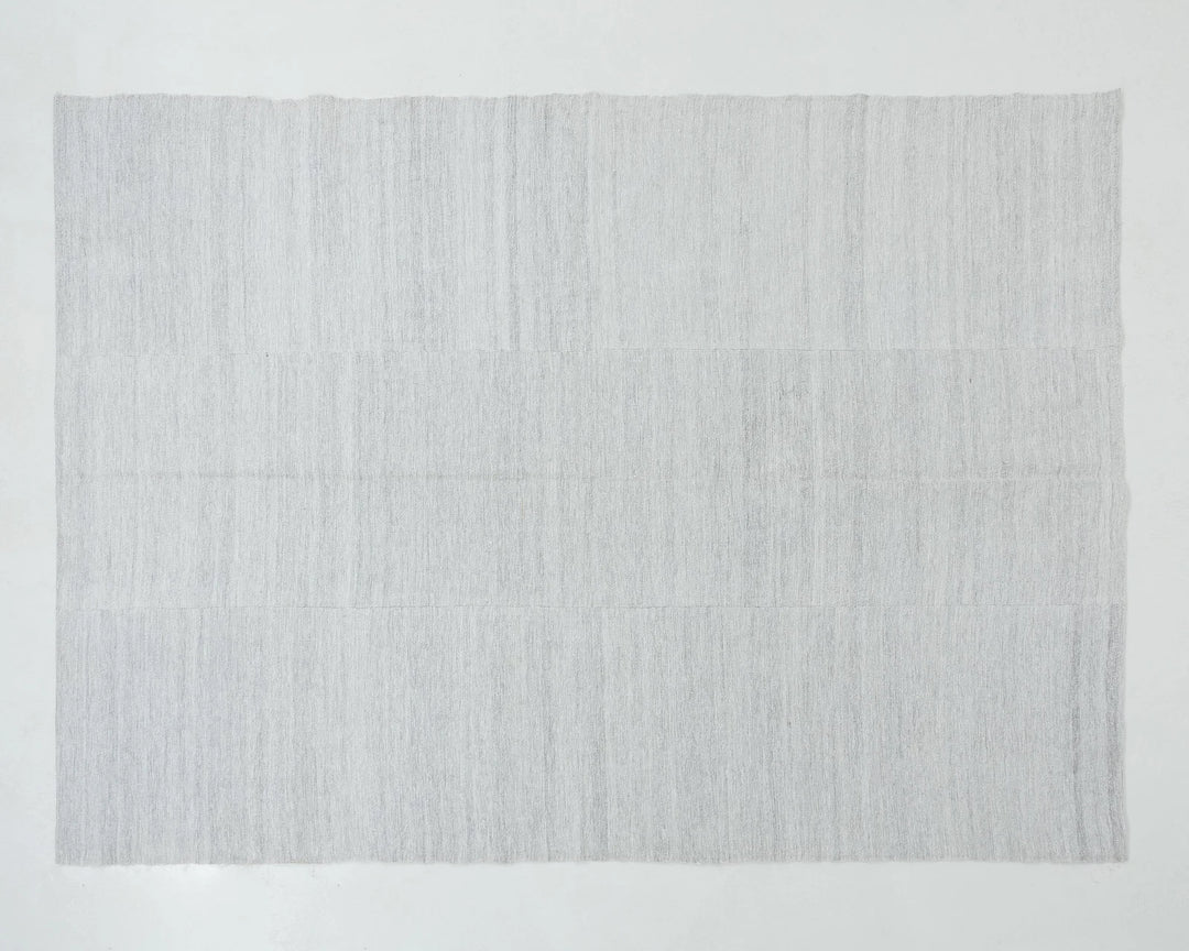 White Kilim Rug 6' 7" x 8' 6" | No. VR24150