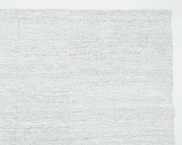 White Kilim Rug 6' 7" x 8' 6" | No. VR24150