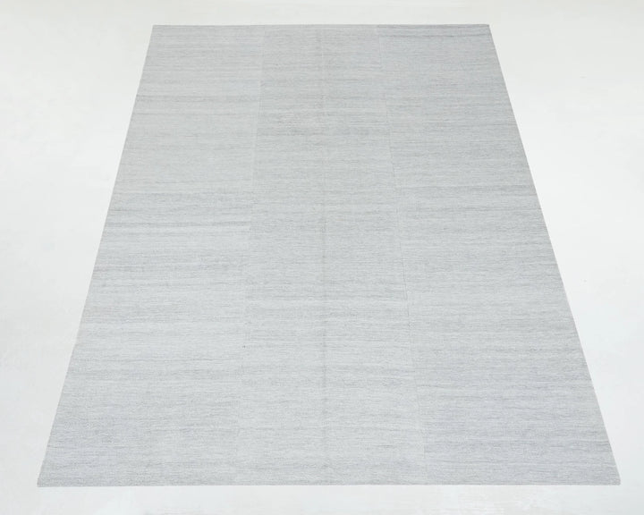 White Kilim Rug 6' 7" x 8' 6" | No. VR24150