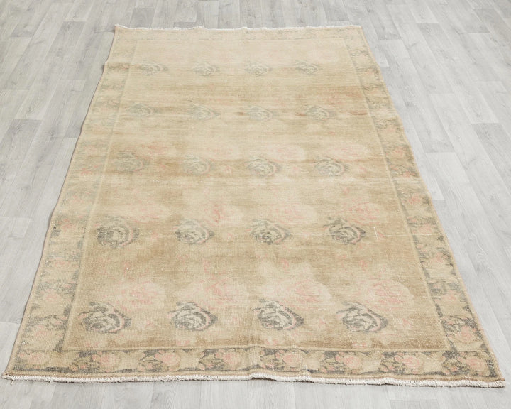 Beige Turkish Oushak Rug 4' 7" x 7' 1" Hand-Knotted | No. VR24243