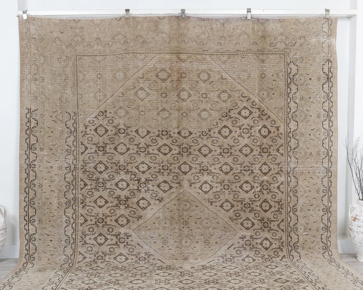 Oushak Rug 9' 7" x 12' 6" | No. VR24363
