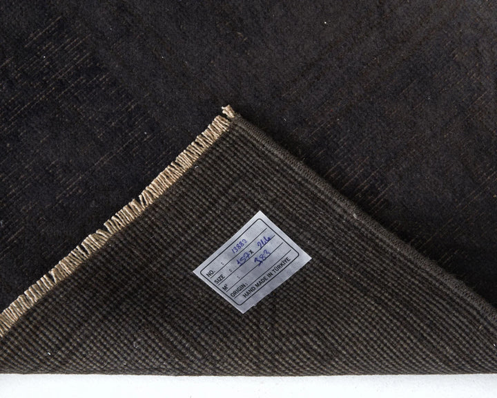 Black Oushak Rug 5' 1" x 8' | No. VR24405