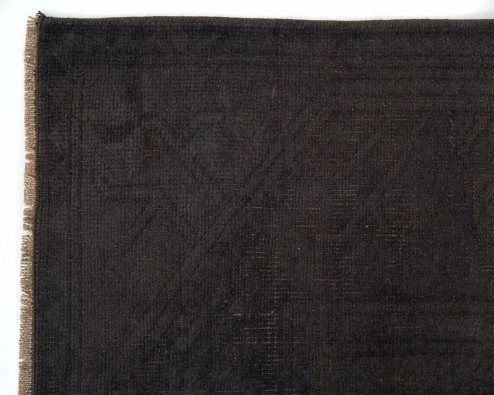 Black Oushak Rug 5' 1" x 8' | No. VR24405