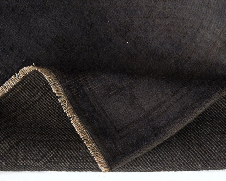 Black Oushak Rug 5' 1" x 8' | No. VR24405