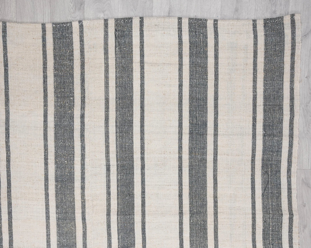 Multicolor Turkish Kilim Rug 7' 9" x 9' 11" Flat-Weave | No. VR24478