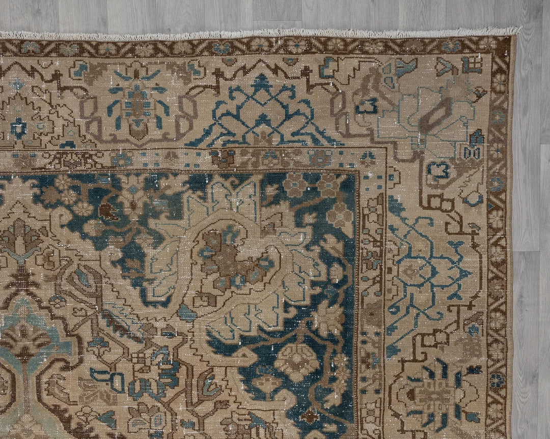 Multicolor Turkish Oushak Rug 8'6" x 11'4" Hand-Knotted border