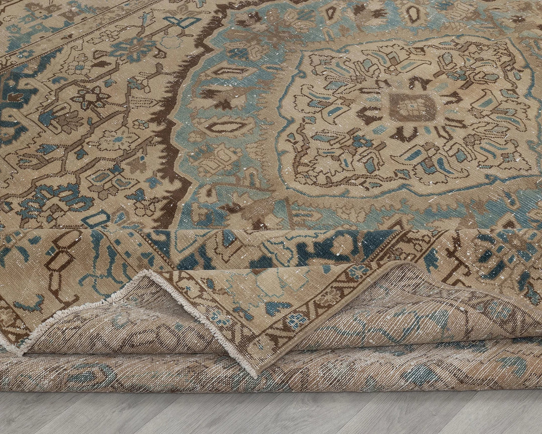 Multicolor Turkish Oushak Rug 8'6" x 11'4" Hand-Knotted field
