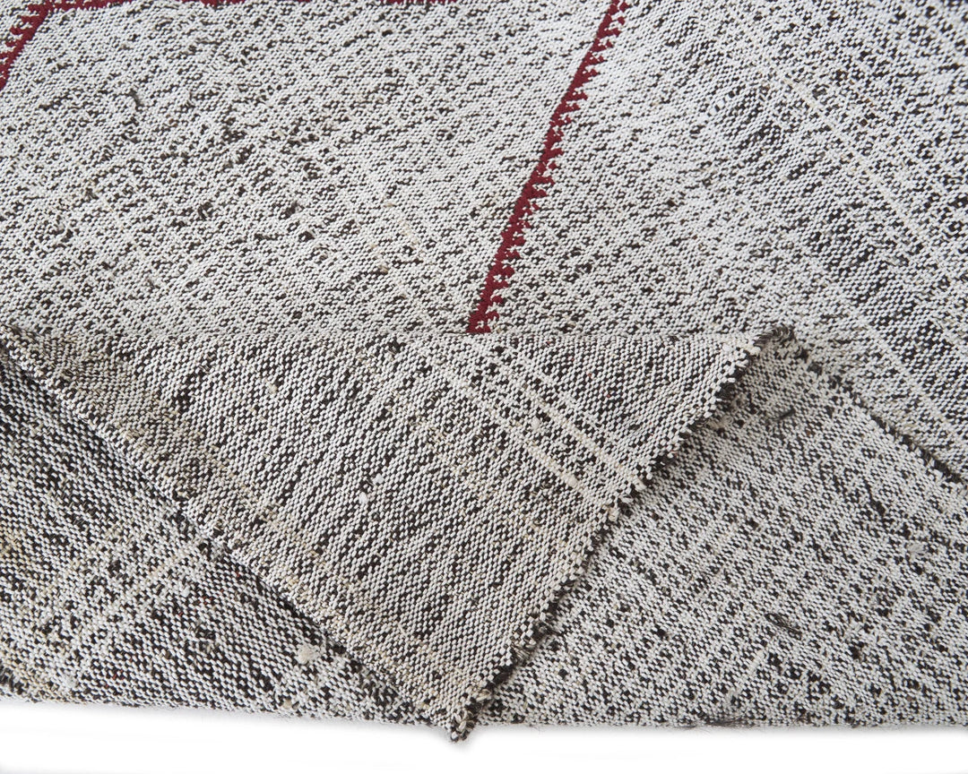 Gray Kilim Rug 7' 5" x 8' 5" | No. VR24580