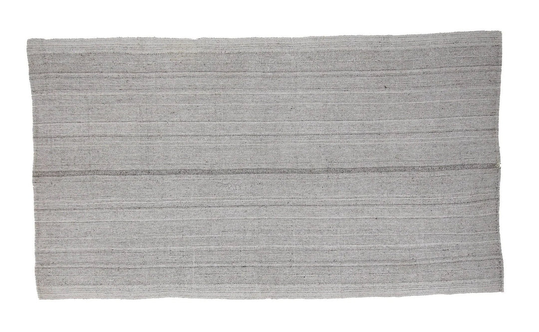 Gray Kilim Rug 5' 5" x 9' 10" | No. VR24799