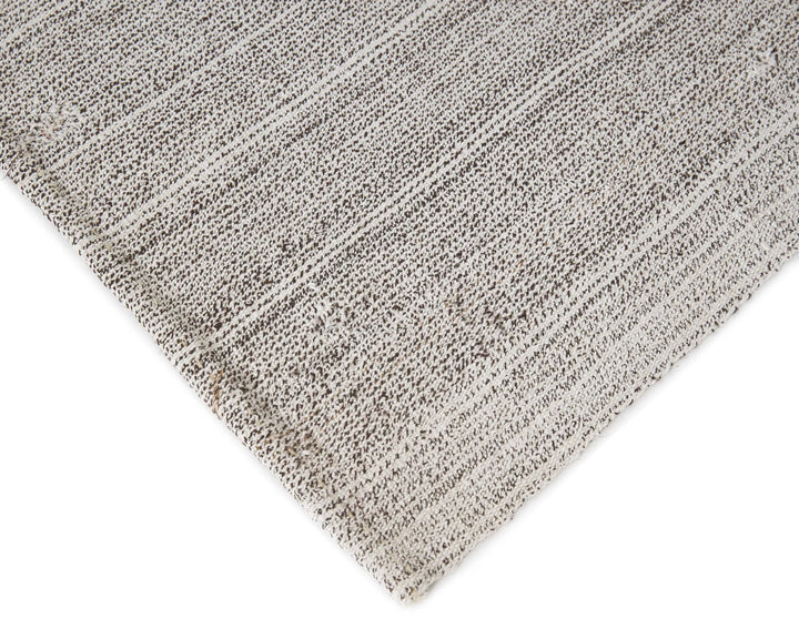 Gray Kilim Rug 5' 5" x 9' 10" | No. VR24799