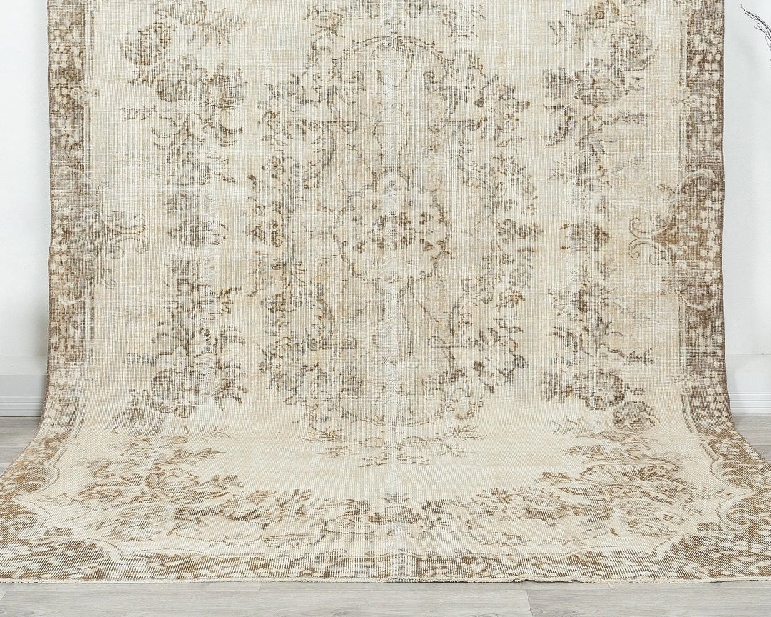 Beige Turkish Oushak Rug 6'1" x 9'11" Hand-Knotted view