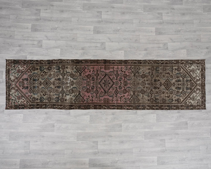 Multicolor Turkish Oushak Rug 2'7" x 10'1" Hand-Knotted | No. VR24959