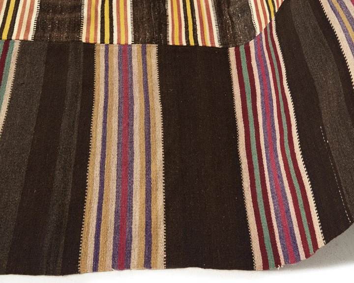 Brown Turkish Kilim Rug 6'5" x 10'6" Flat-Weave | No. VR24987