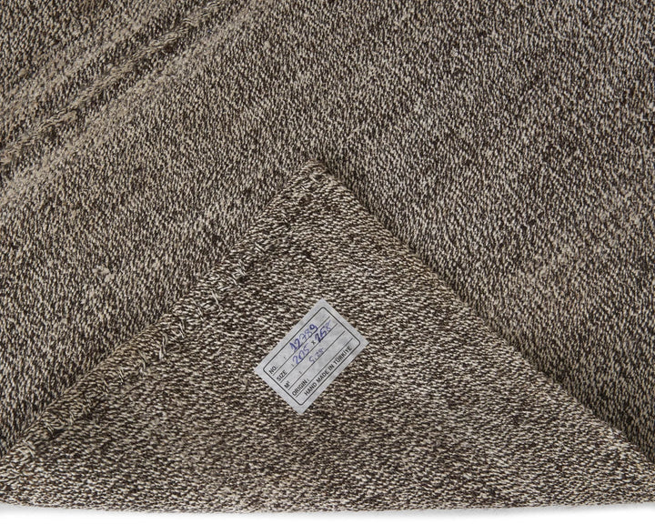 Gray Kilim Rug 6' 8" x 8' 6" | No. VR25041