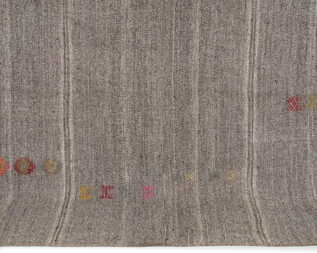 Gray Kilim Rug 6' 8" x 8' 6" | No. VR25041