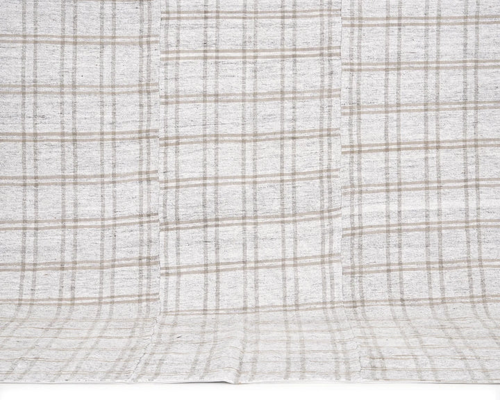 White Turkish Kilim Rug 5'5" x 9'4" Flat-Weave | No. VR25209