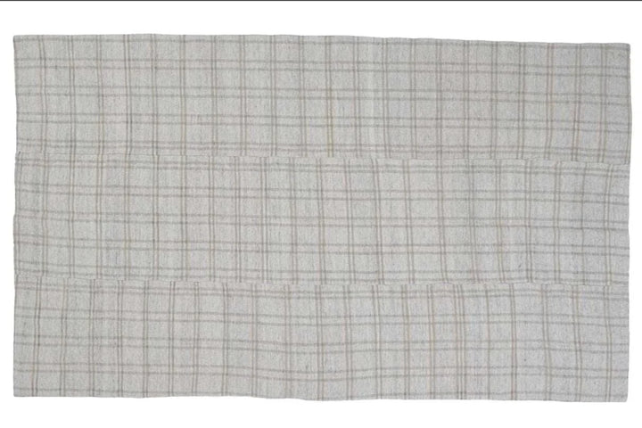 White Turkish Kilim Rug 5'5" x 9'4" Flat-Weave | No. VR25209