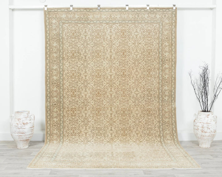 Beige Turkish Oushak Rug 6'5" x 9'10" Hand-Knotted | No. VR25239