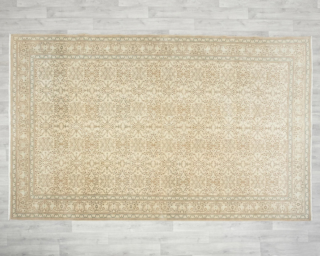 Beige Turkish Oushak Rug 6'5" x 9'10" Hand-Knotted | No. VR25239