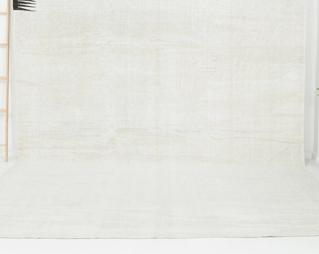 White Turkish Kilim Rug 11' 8" x 9' 1" Flat-Weave | No. VR25361