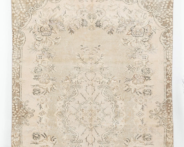 Beige Turkish Oushak Rug 9' 2" x 5' 7" Hand-Knotted | No. VR25463