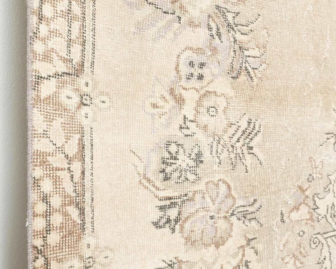 Beige Turkish Oushak Rug 9' 2" x 5' 7" Hand-Knotted | No. VR25463