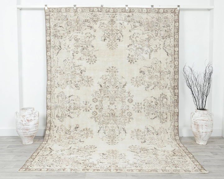 Beige Turkish Oushak Rug 6'8" x 10'2" Hand-Knotted | No. VR25473