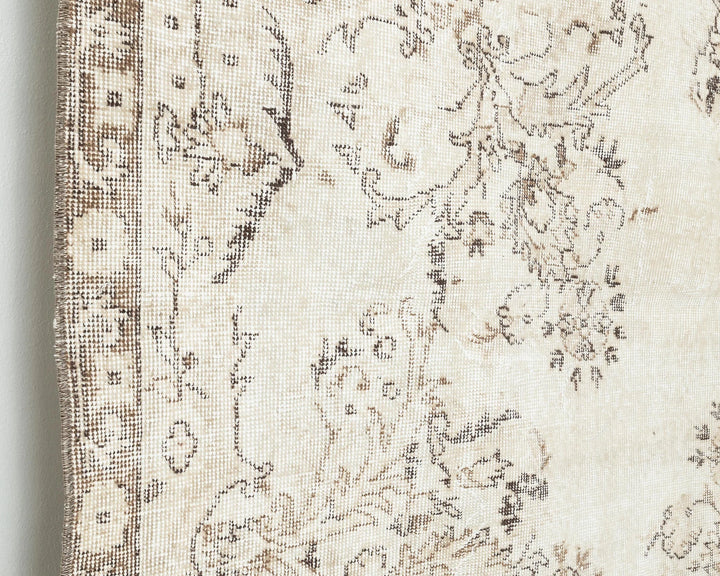 Beige Turkish Oushak Rug 6'8" x 10'2" Hand-Knotted | No. VR25473