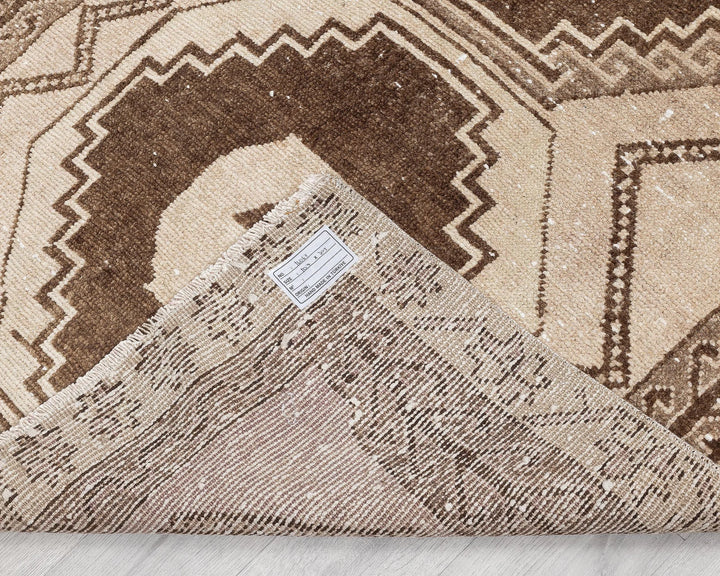 Beige Turkish Oushak Rug 3' 6" x 10' 1" Hand-Knotted | No. VR25626