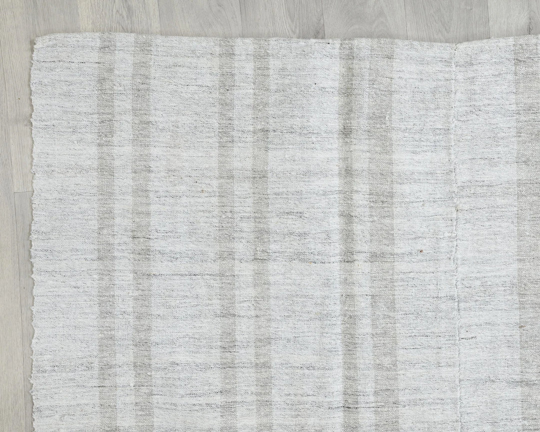 Multicolor Turkish Kilim Rug 6' x 10' Flat-Weave border