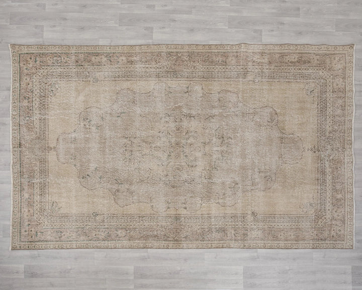 Beige Turkish Oushak Rug 7' x 10' Hand-Knotted | No. VR25806