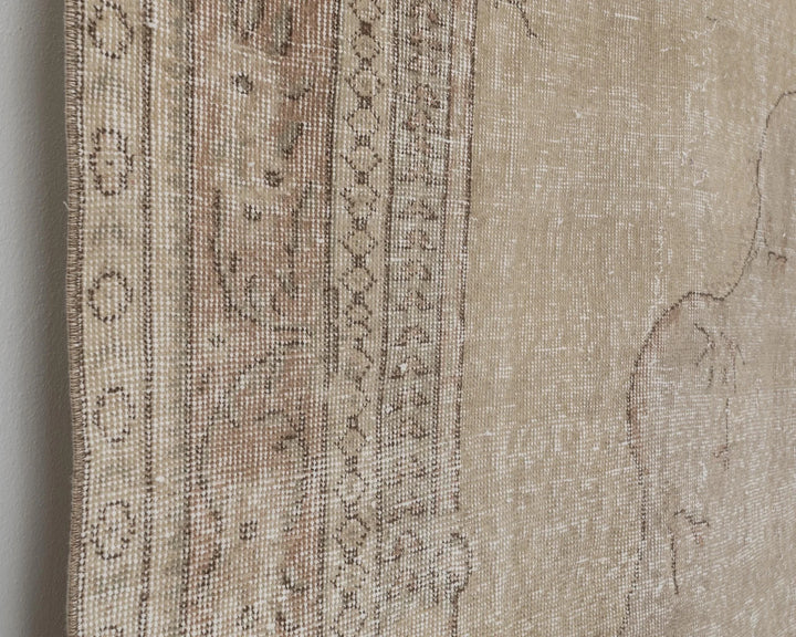 Beige Turkish Oushak Rug 7' x 10' Hand-Knotted | No. VR25806