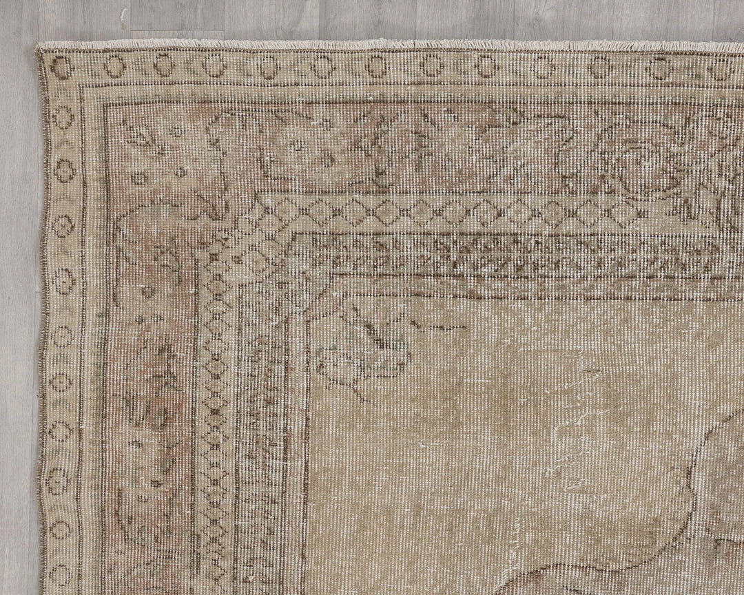 Beige Turkish Oushak Rug 7' x 10' Hand-Knotted | No. VR25806